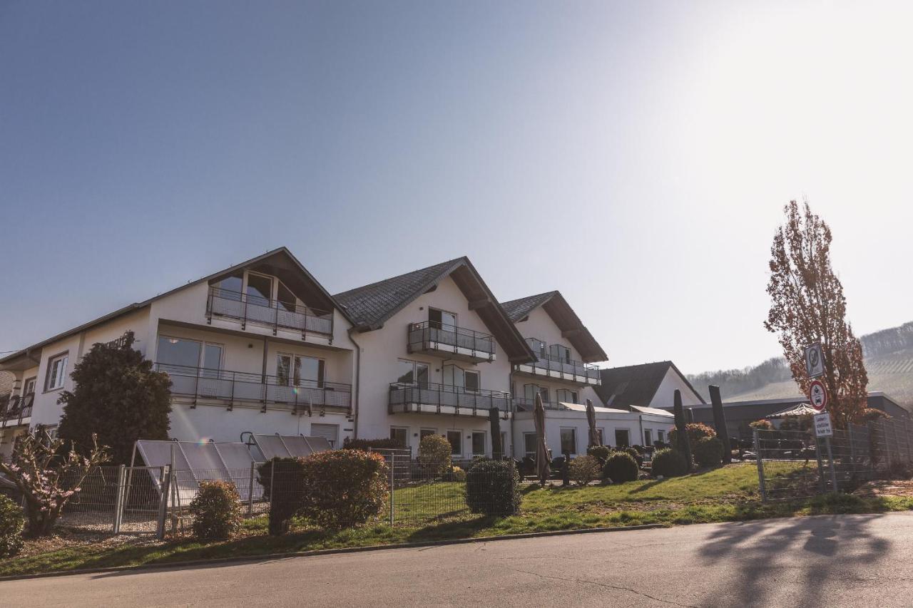 Weingut Gehlen-Cornelius Hotel Brauneberg Exterior foto